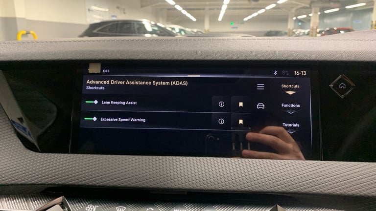 2025 DS Automobiles DS 4 1.6 E-TENSE 12.4kWh Rivoli Hatchback 5dr Petrol Plug-in Hybrid EAT8 Euro...