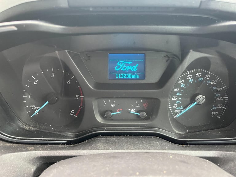 2015 Ford Transit Custom 2.2 TDCi 290 Limited L2 H1 5dr PANEL VAN Diesel Manual