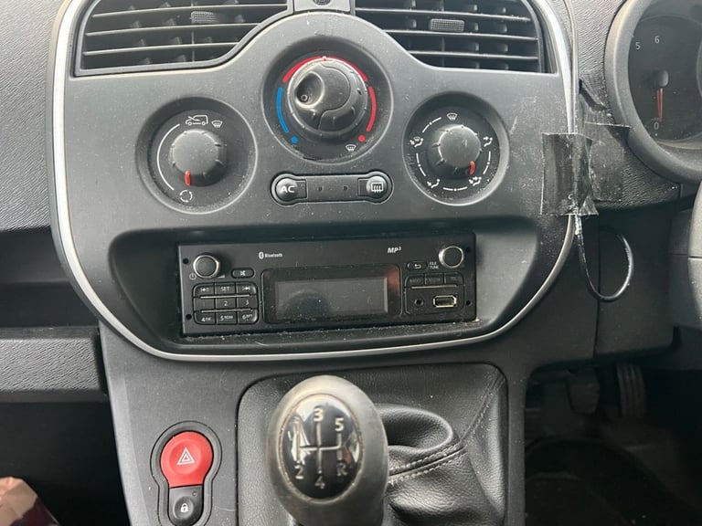 2014 Renault Kangoo Maxi 1.5 LL21 dCi Phase 2 Crew Van 6dr Diesel Manual FWD L3 H1 (130 g/km, 90 ...