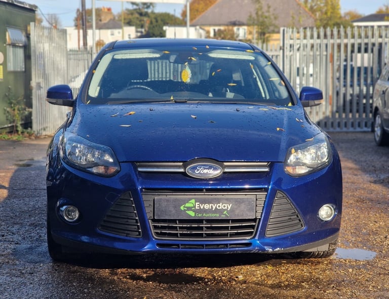 2013 Ford Focus 1.0 125 EcoBoost Zetec 5dr **Spare or Repair** HATCHBACK Petrol Manual