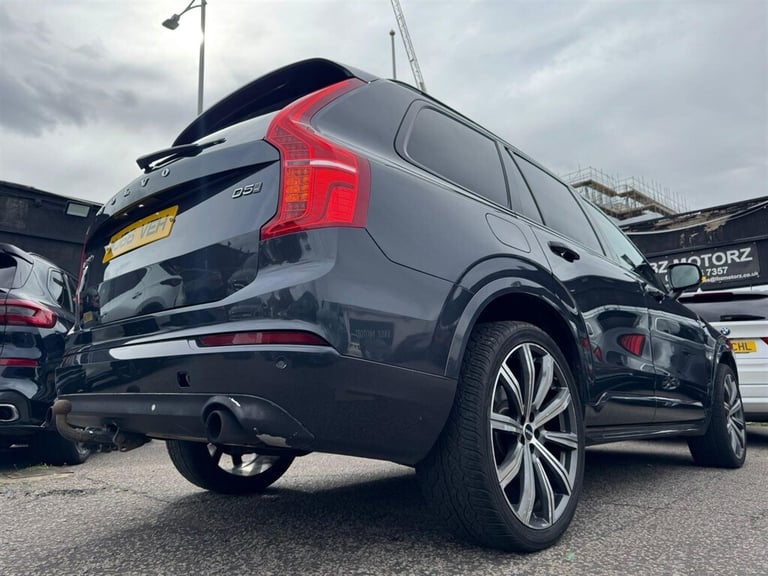 2016 Volvo XC90 2.0 D5 PowerPulse Momentum Auto 4WD Euro 6 (s/s) 5dr SUV Diesel Automatic