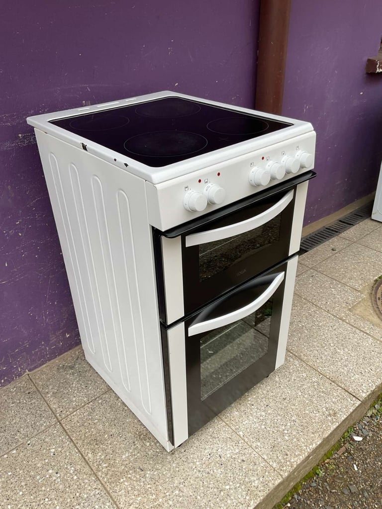 Logik 500 white electric cooker with 6mths warranty (4804)