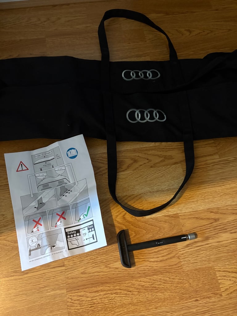 image for Audi Q5 roof rack 2017 onwards