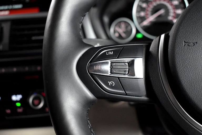 2018 BMW 3 Series 2.0 320d M Sport Shadow Edition Saloon 4dr Diesel Manual Euro 6 (s/s) (190  Sal...