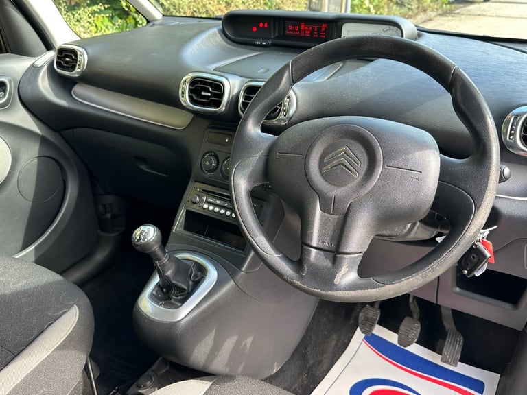 2012 Citroen C3 Picasso 1.6 HDi VTR+ *£35 Road Tax* New Years MOT