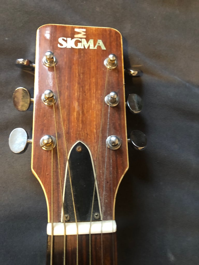 Martin Sigma guitar