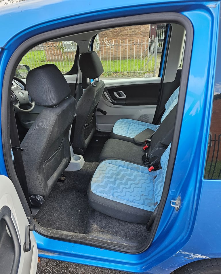 Skoda Roomster 2 1.6 Automatic 2008, New MOT 