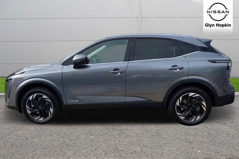 2025 Nissan Qashqai 1.5 E-Power 205 N-Connecta [Glass Roof] 5dr Auto Hatchback Hybrid Automatic