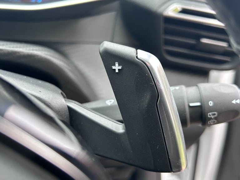 2022 Peugeot 2008 1.2 Puretech Allure Premium Suv 5dr Petrol Eat Euro 6 (s/s) (130 Ps) HATCHBACK ...