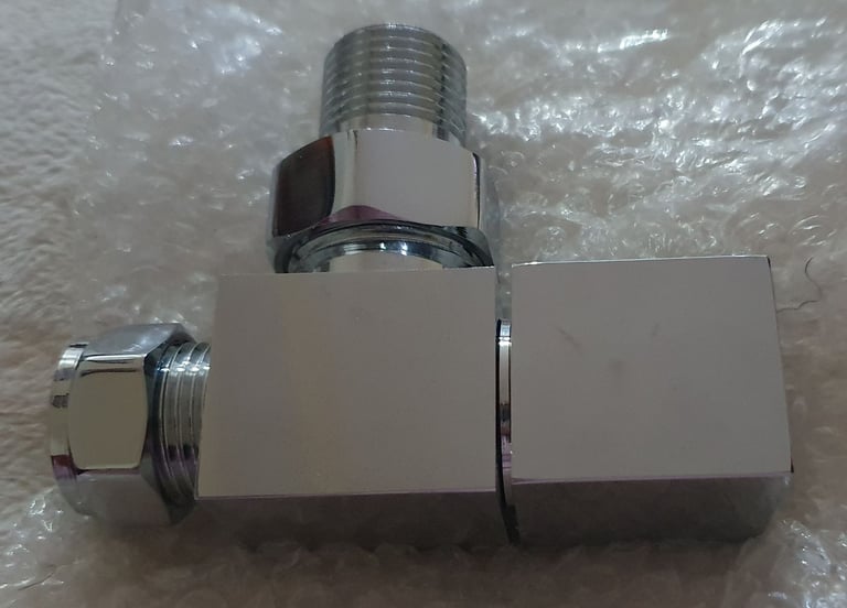 image for VURTU 18 Square Manual Angled Radiator Valve Chrome BRAND NEW