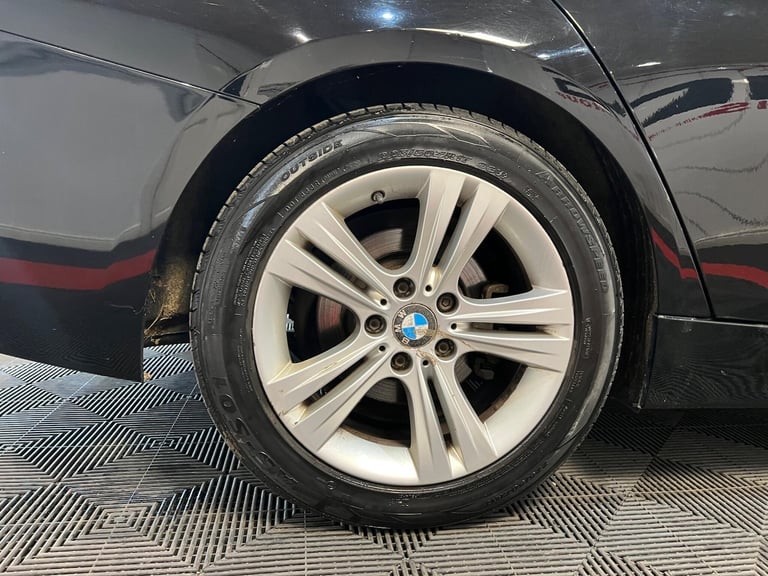 2014 BMW 3 Series 2.0 320d Sport Touring Auto Euro 5 (s/s) 5dr ESTATE Diesel Automatic