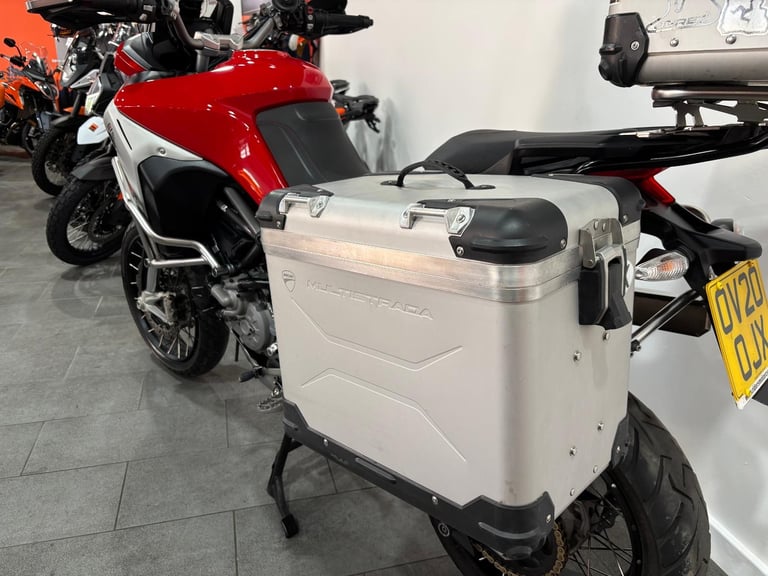 2020 Ducati Multistrada 1200 Enduro ES, Skyhook Suspension, Desmo Service
