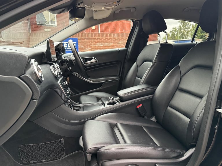 2016 Mercedes-Benz A-Class 2.1 A200d Sport (Premium) 7G-DCT Euro 6 (s/s) 5dr HATCHBACK Diesel Aut...