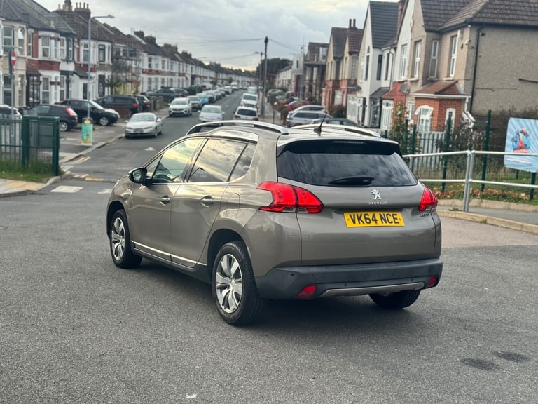 Peugeot, 2008, Hatchback, 2014, Manual, 1199 (cc), 5 doors