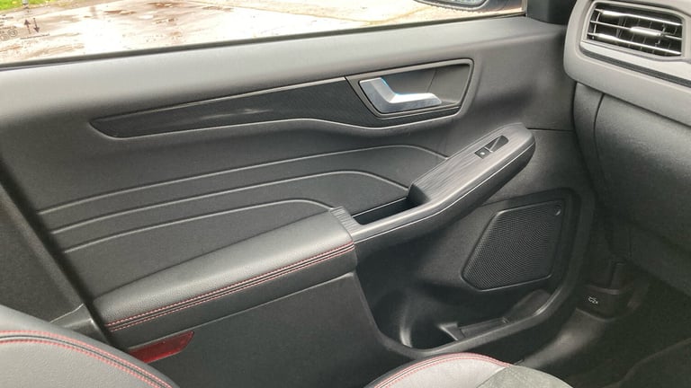 2022 Ford Kuga 2.5 FHEV ST-Line X Edition 5dr CVT HATCHBACK PETROL/ELECTRIC Automatic