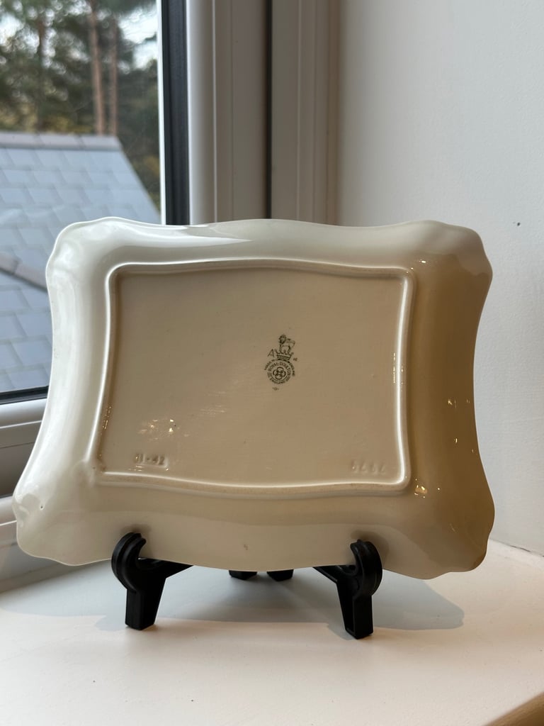 Rare Royal Doulton vintage Antique Dish Plate Coaching Days 1923 Made In England