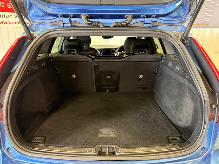 2019 Volvo V60 2.0 D3 R-Design Euro 6 (s/s) 5dr ESTATE Diesel Manual