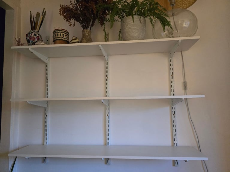 image for 3 Tier Shelving unit
