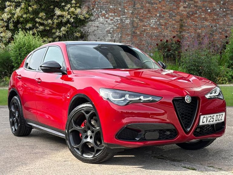 image for 2025 Alfa Romeo Stelvio 2.0T Veloce SUV 5dr Petrol Auto Q4 AWD Euro 6 (s/s) (280 ps) Automatic SU...