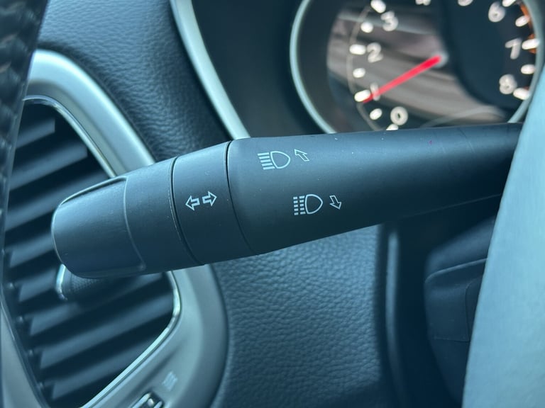 JEEP COMPASS 2019 Jeep Compass Longitude 1.4 MultiAir Petrol Manual 5 Door