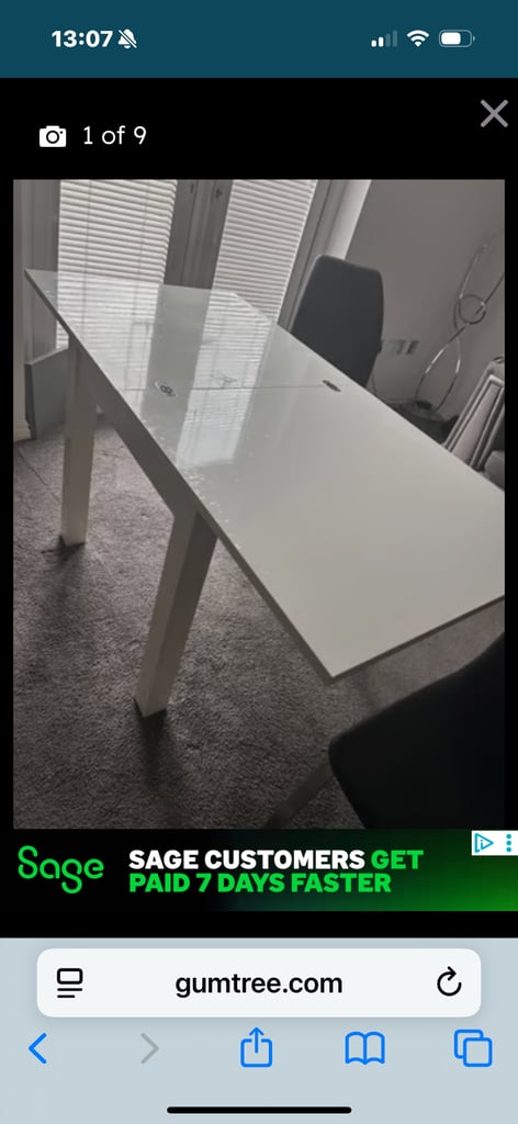 image for White gloss extending dining table and chairs for sale £120