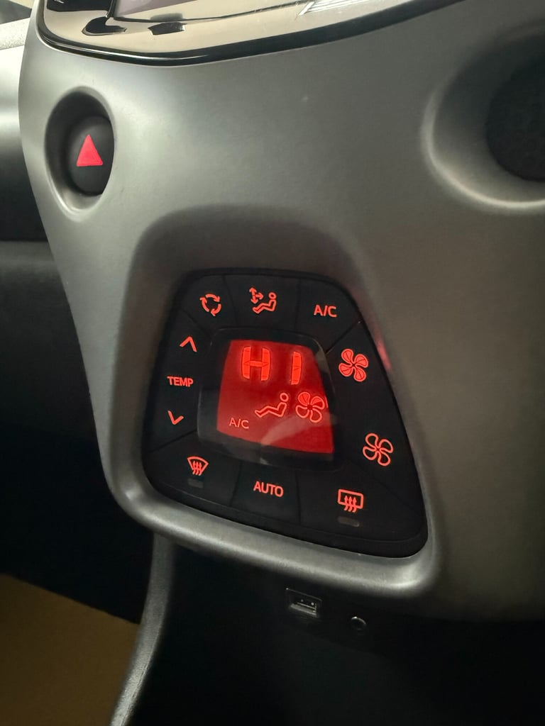 2020 Toyota AYGO 1.0 VVT-i X-Trend 5dr HATCHBACK Petrol Manual