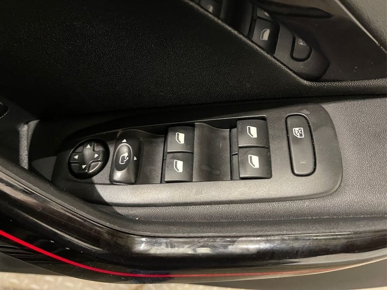 2019 Peugeot 2008 1.2 PureTech GPF GT Line SUV 5dr Petrol EAT Euro 6 (s/s) (110 ps) Petrol Automatic