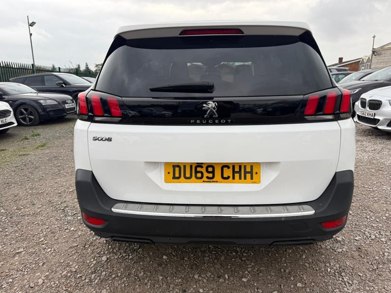 2019 69 PEUGEOT 5008 ALLURE 7 SEATER 1.2 PURETECH PETROL WHITE MANUAL EURO 6