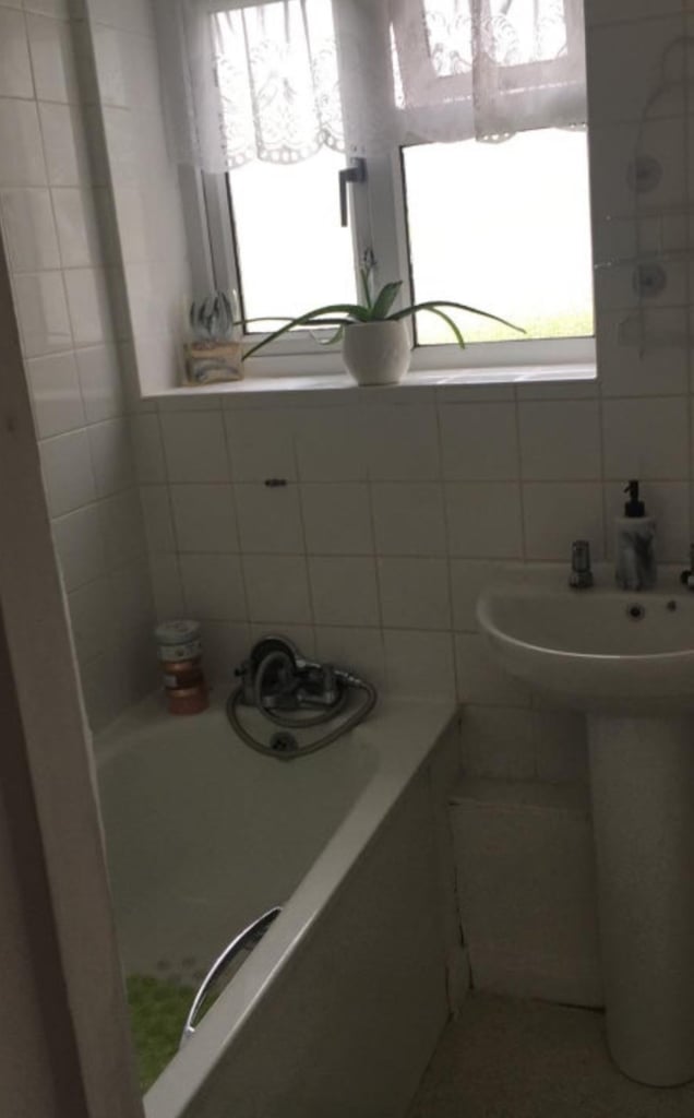Double Room To Rent