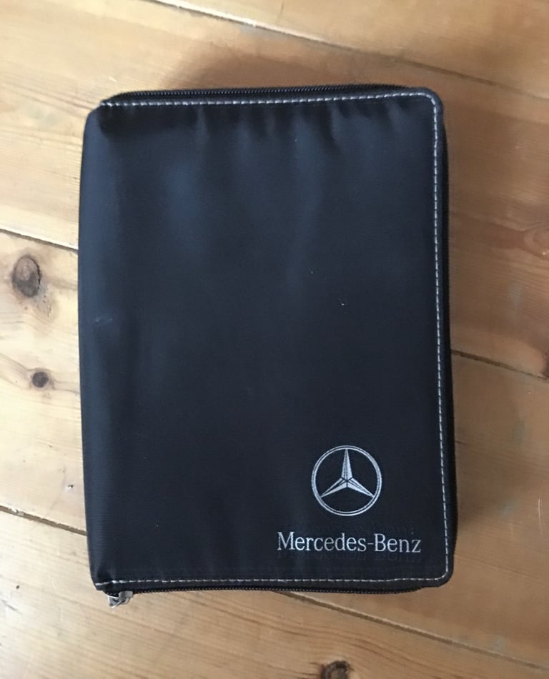 image for Mercedes Benz Class B Owner Manual Pack