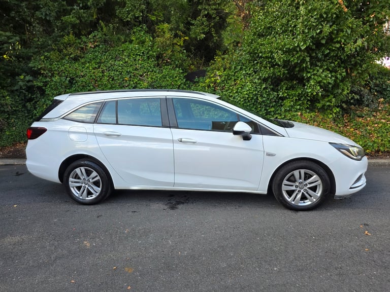 2019 VAUXHALL ASTRA 1.6 CDTI DESIGN BLUEINJECTION ESTATE EURO6 1 OWNER EX POLICE