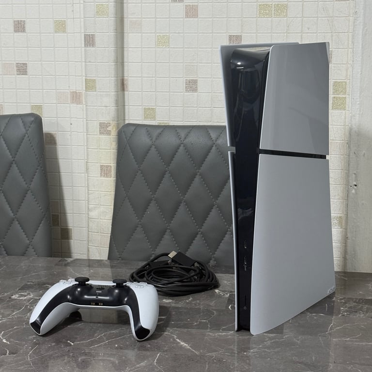 (1TB) PlayStation PS5 Slim Digital Edition + Controller & Cables