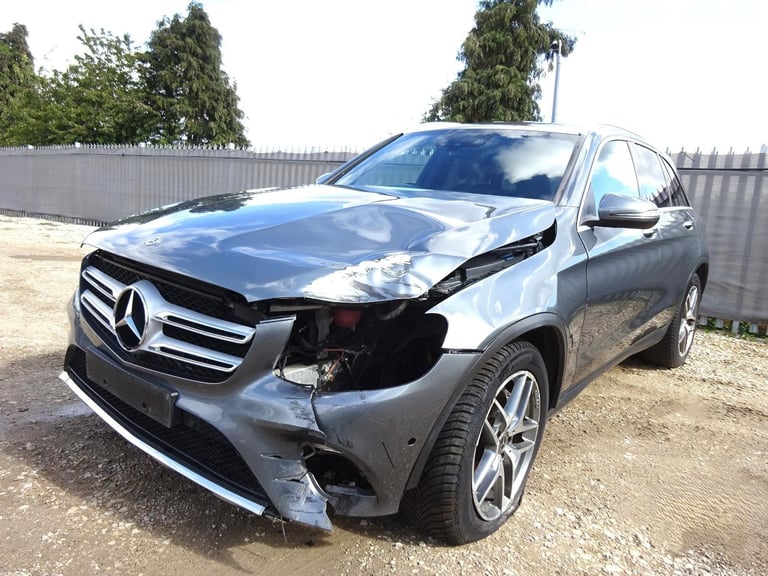 2018 67 REG MERCEDES BENZ GLC 250 D 4MATIC AMG LINE DIESEL AUTO DAMAGED SALVAGE