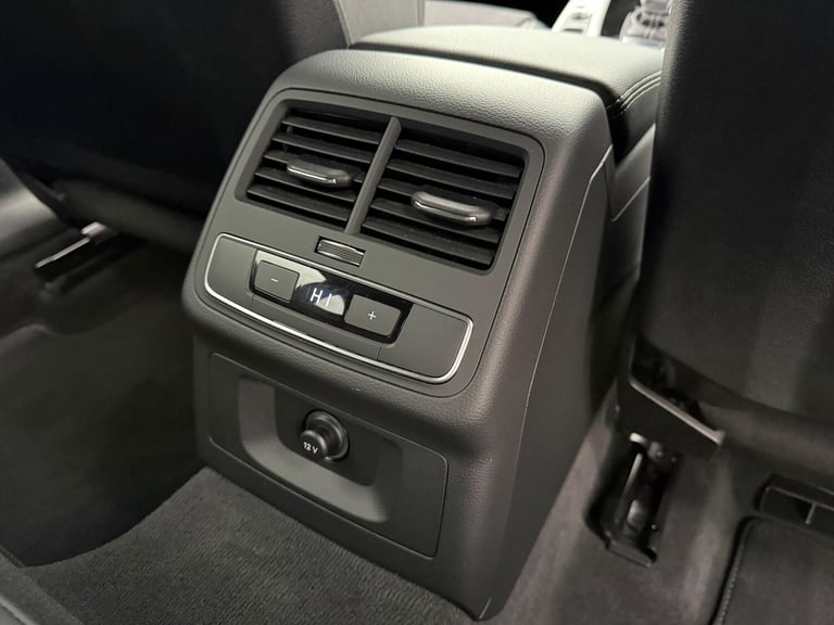 2023 Audi A4 Avant 2.0 TFSI 35 S line Estate 5dr Petrol S Tronic Euro 6 (s/s) (150 ps) ESTATE Pet...