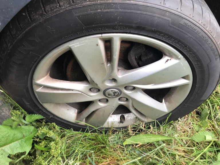 VAUXHALL ASTRA J 5-STUD 17”ALLOY WHEELS & TYRES