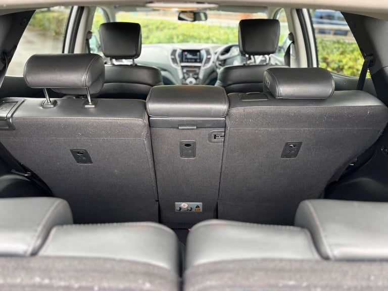 2015 Hyundai Santa Fe 2.2 CRDi Premium 4WD Euro 5 5dr (7 seat) ESTATE Diesel Manual