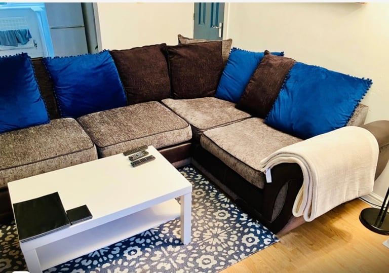 Beautiful 3 bedrooms detached house for rent 