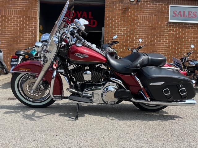 2007 HARLEY DAVIDSON FLHRC ROAD KING 1584CC 