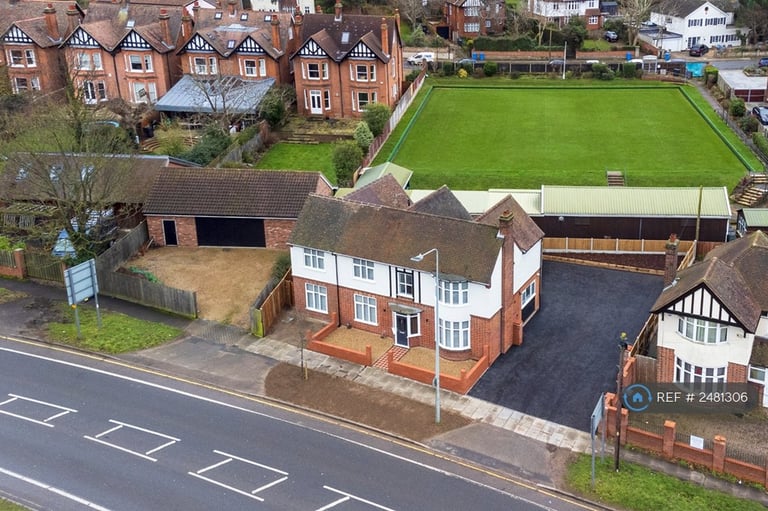 1 bedroom in Valley Road, Ipswich, IP1 (#2481306)