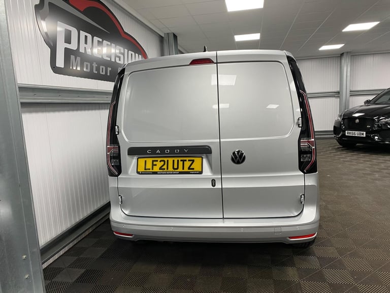 2021 Volkswagen Caddy 2.0 TDI C20 Commerce Pro SWB Euro 6 (s/s) 5dr PANEL VAN Diesel Manual