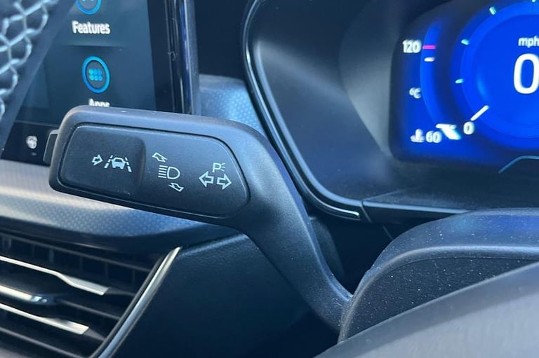 2022 Ford Focus 1.0 EcoBoost Hybrid mHEV 155 Active Vign 5dr Auto AUTO Hatchback Petrol Automatic