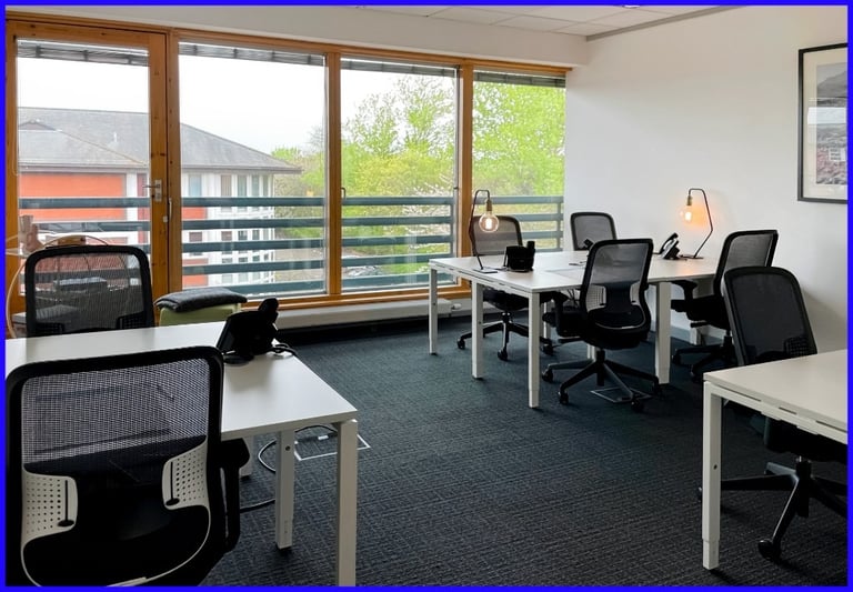 Edinburgh - EH12 9DQ, 5 Desk serviced office to rent at 4 Redheughs Rigg