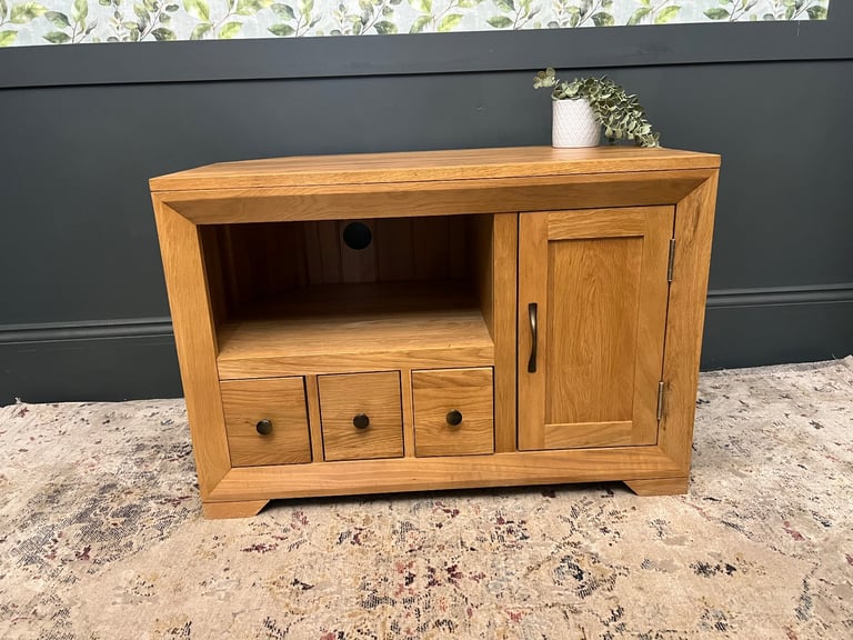 image for 💙📺 Barker & Stonehouse Solid oak tv stand unit
