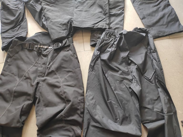 East London Motorcycle Clothing – ALL TYPES – SEE PHOTOS – EAST LONDON - 837
