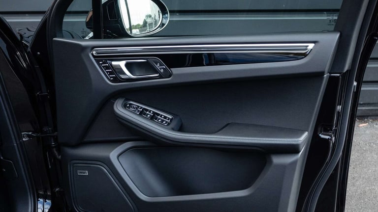 2025 Porsche Macan S 5dr PDK ESTATE PETROL Automatic