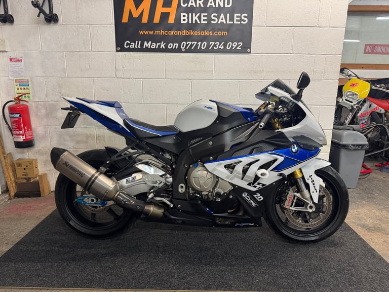 2013 BMW HP4 S1000RR 12200 MILES FSH AKRAPOVIC M-SPORT BREMBO Superbike Petrol Manual