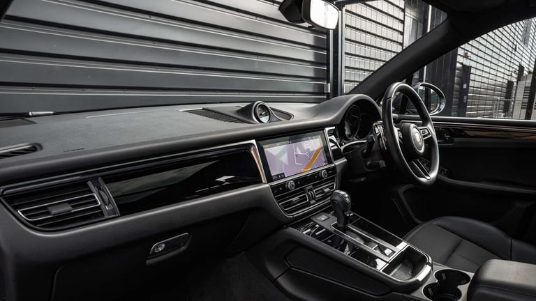  Porsche Macan S S-A SUV Petrol Automatic