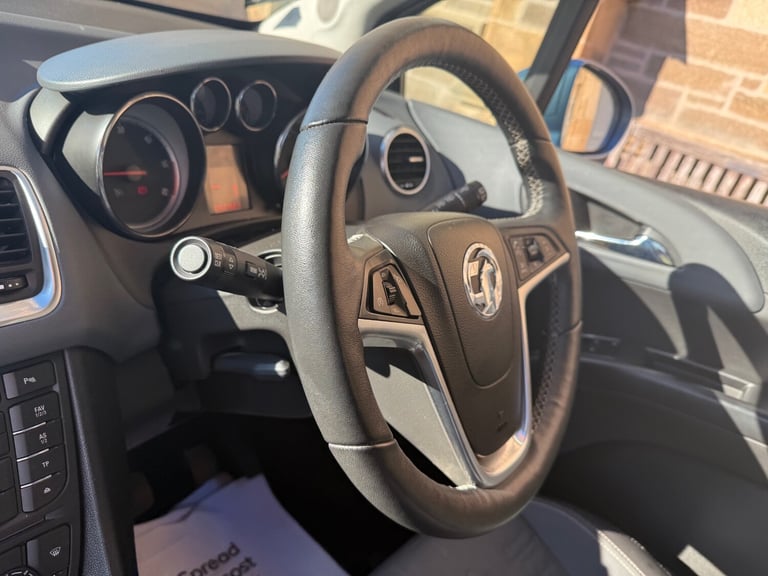2014 Vauxhall Meriva 1.3 CDTi Tech Line 5dr MPV Diesel Manual