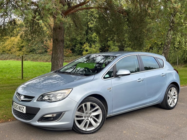 2015 Vauxhall Astra 2.0 CDTi 16V ecoFLEX SRi 5dr HATCHBACK Diesel Manual