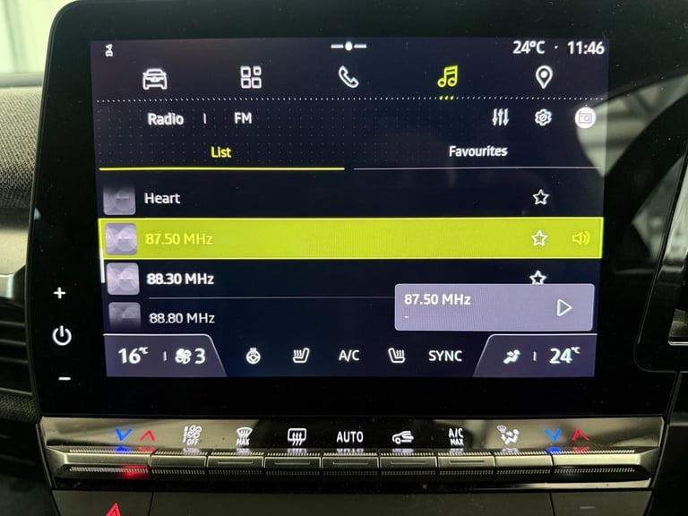 2024 Renault Megane E Tech 60kWh techno+ Auto 5dr (optimum charge) HATCHBACK Electric Automatic